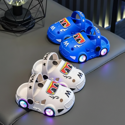GlowRun™ – Stilvolle & lustige LED-Auto-Hausschuhe