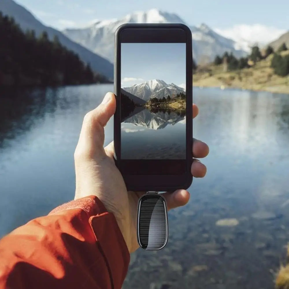 SolarKey® – 1200mAh Solar-Powerbank als Schlüsselanhänger